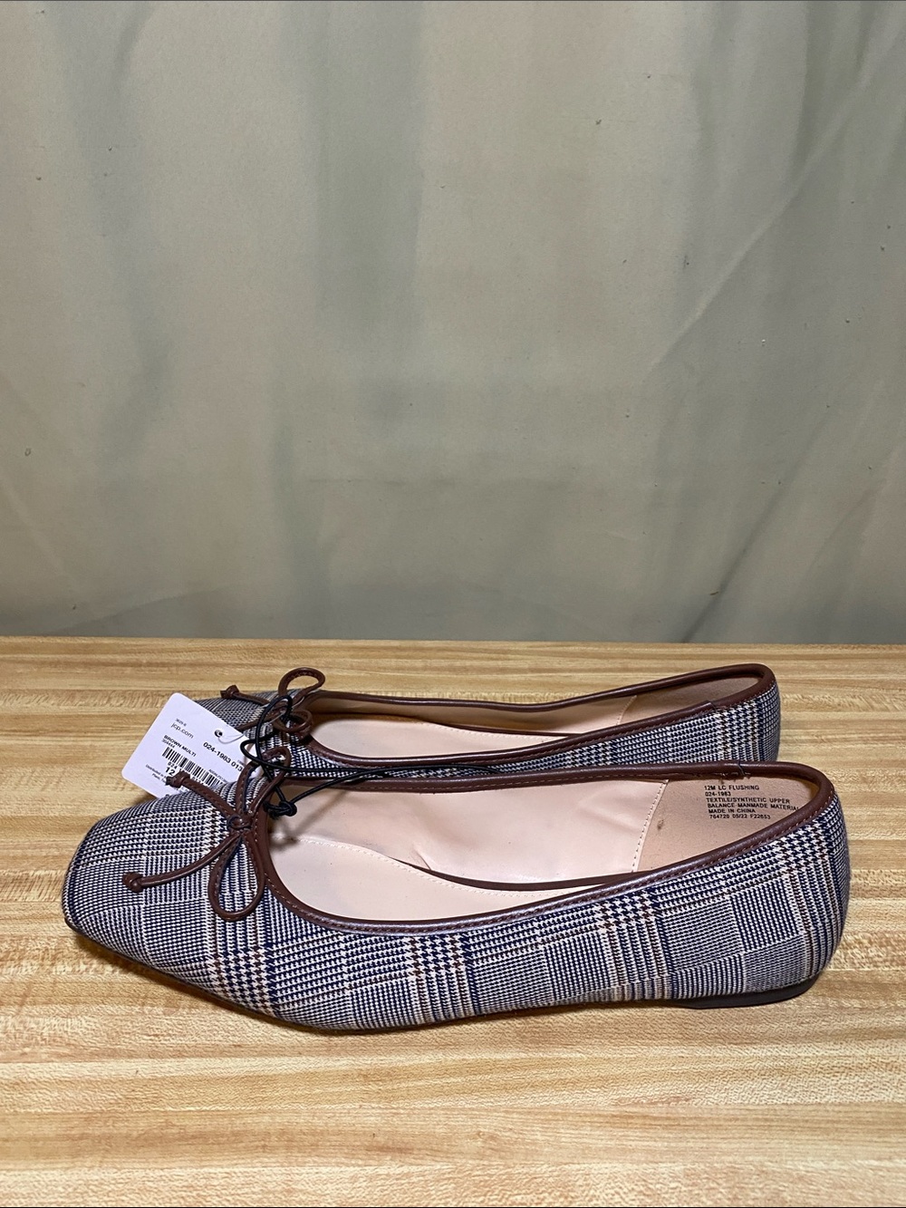 Liz Claiborne Flushing Brown Muti Women’s 12M NWT